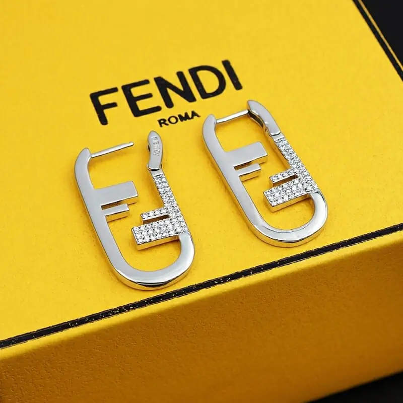 fendi boucles doreilles pour femme s_12621443